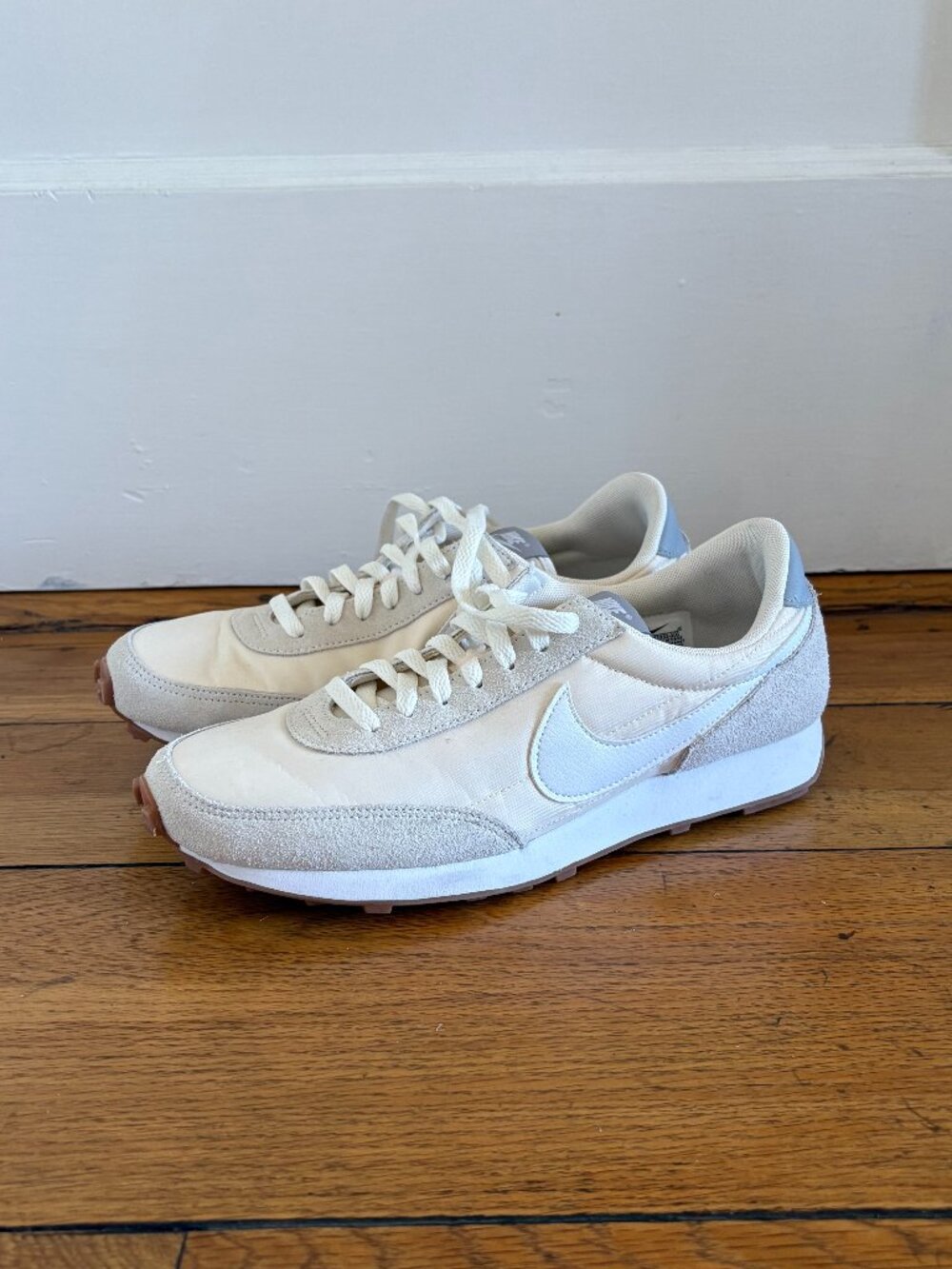 Nike Daybreak Summit White and Light Gray | Womens 10.5 | BRAND NEW!!